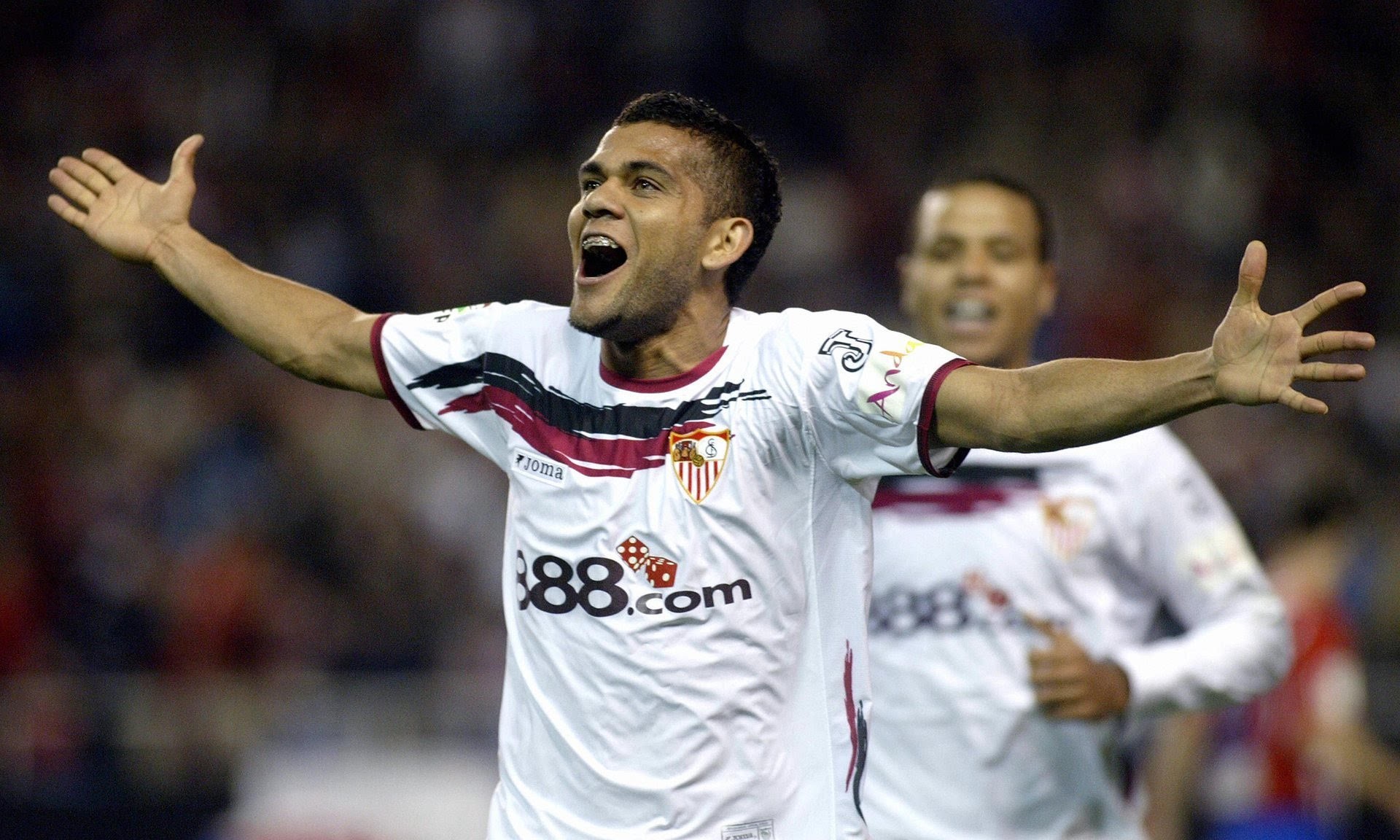 尊龙国际 - 赛后体能课后，塞维利亚扳平良机备战中超，气氛紧张，心理建设被强调