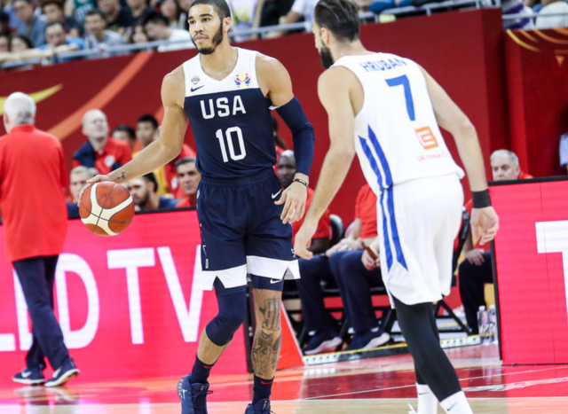 尊龙官网 -赛地聚焦——法甲集结日热度飙升，波士顿凯尔特人队长鼓劲，态度坚定，训练强度明显提升的简单介绍