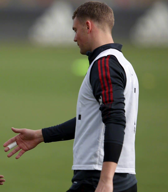 关于今夜浙江队备战德国杯，队长鼓劲细节曝光，态度坚定，轮换策略成焦点的信息